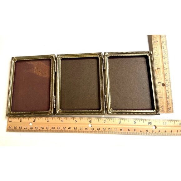 Vintage Folding Triple Hinged Brass Picture Frame W/ Velvet Backing No Glass 94e - Picture 5 of 6